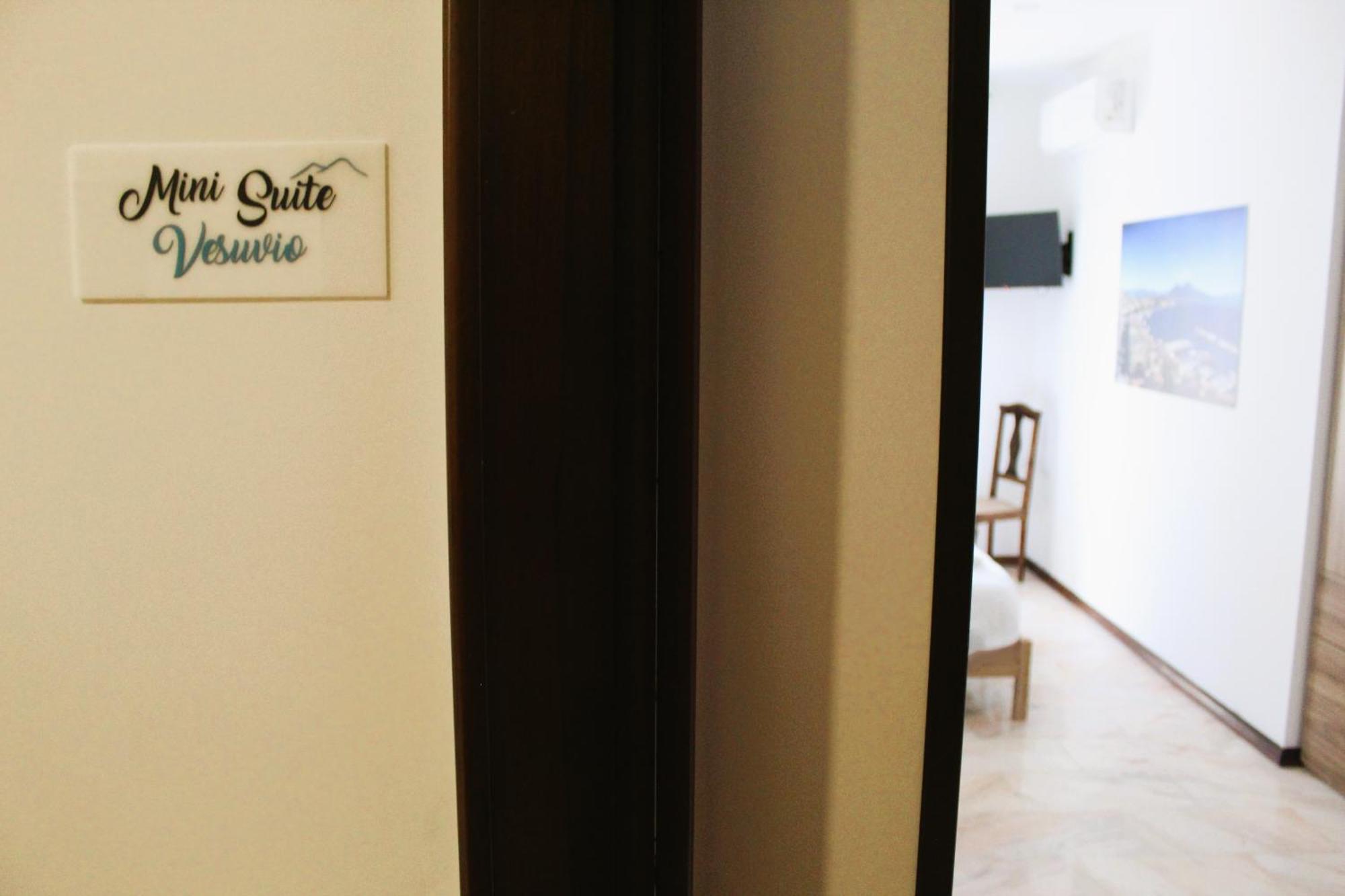 Punto Felice Riviera - Centro Citta Lungomare Caracciolo Hotel Naples Exterior photo